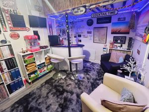 Garage- click for photo gallery